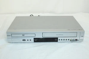 Insignia IS-DVD040924A  DVD VCR Combo Player (FOR PARTS!!) - Picture 1 of 8