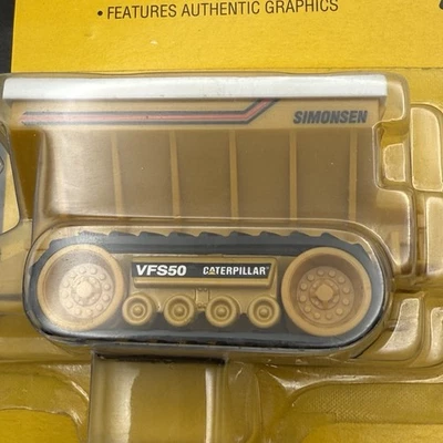 Ertl 1/64 CAT VSF50 Undercarriage with Dry Fertilizer Spreader NIB - Image 1 of 3