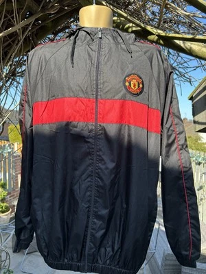 Manchester united Hooded Wind Cheater jacket original merchandise Size L Mufc - Image 1 of 4