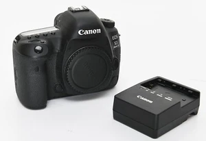 Canon EOS 5D Mark IV digitale 30,4-MP-Spiegelreflexkamera – schwarz (NIEDRIGE AUSLÖSUNGEN) SCHÖN! - Bild 1 von 6