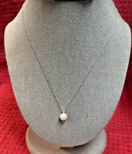 VINTAGE JCM 14KT WG 7.8MM PEARL & .02CT DIAMOND PENDANT W/18" CHAIN GVT2I-BB - Picture 1 of 8