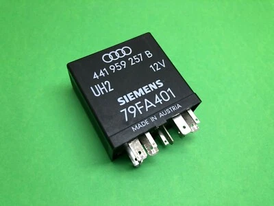 Rele Audi 100 Coupe Cabrio Nr.329 SIEMENS 441959257B 79FA401  - Immagine 1 di 3
