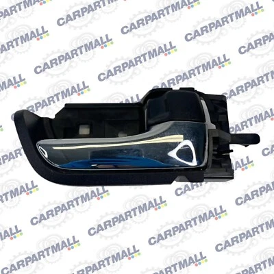 2004-2009 Toyota Prius Front Right Passenger Side Inner Door Handle 69273-47010 - Image 1 of 4
