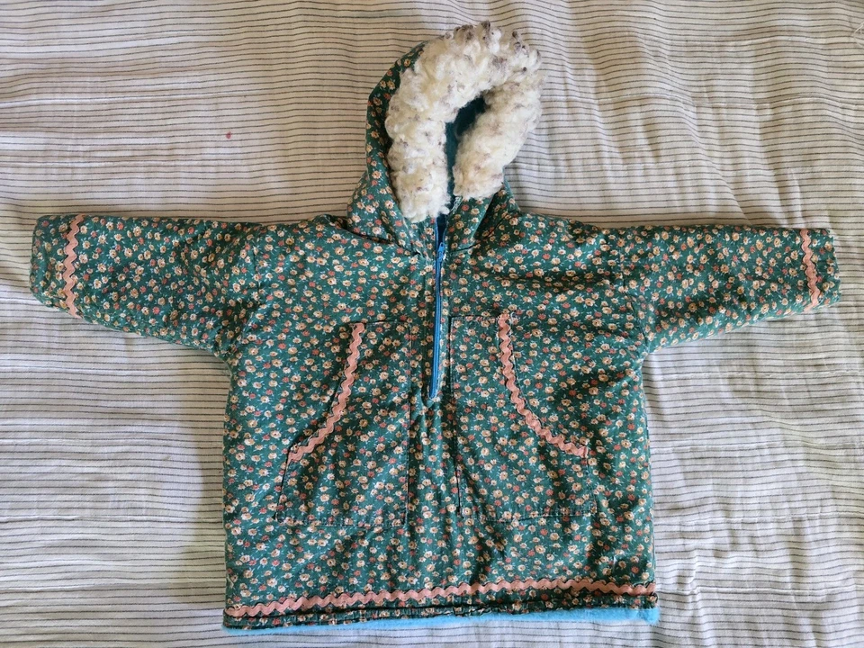 Chaqueta Pullover Verde Floral De Colección Años 70 Hecha a Mano 2T Forrada de Vellón 1/2 Cremallera  Foto 1 de 4