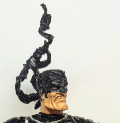 FIGURA DE ACCIÓN SÚPER RARA DE ALAMBRE DE PÚAS BANDANA PUNZONANDO ZORRO 1997 DE COLECCIÓN Foto 1 de 3