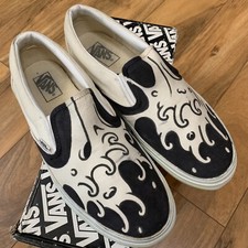 rebel 8 vans