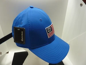 Cappello golf Taylormade NUOVO CON ETICHETTA blu con LETTERA F.R. sul davanti bandiera americana - Foto 1 di 8