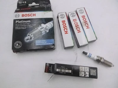 4 Pack OEM Bosch Fine Wire  Platinum Spark Plugs 6713 For2006-2010 Infiniti M45 - Image 1 of 3