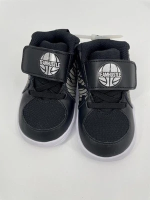 Nike Sneakers Shoes Team Hustle Boy Toddler Black Sz 4C NEW NWOB N28 - Image 1 of 3
