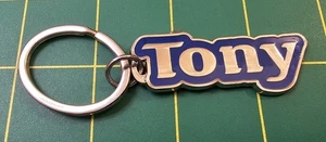 Portachiavi con nome blu e argento TONY, portachiavi in metallo personalizzato, B3B7 - Foto 1 di 2