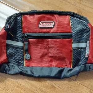 coleman fanny pack