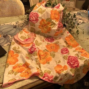 CUTE FULL APRON WITH FLOWERS MCM - Picture 1 of 6