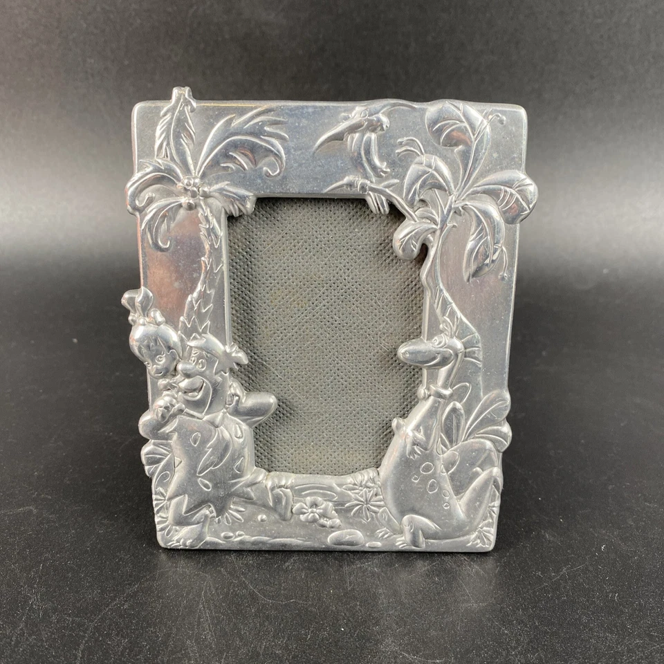 Marco de fotos Reed & Barton plateado de picapiedra 3,5”x4,5” de colección Foto 1 de 4