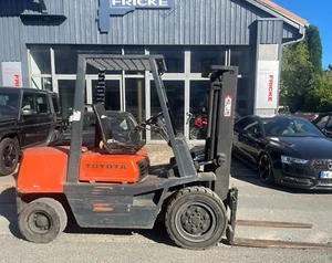 Dieselstapler Toyota FDF30 Dieselstapler 3,0to Freihub 1,4m - Bild 1 von 15