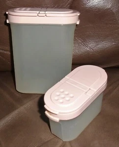Tupperware Shaker oder Pour Medium & Small Behälter Set (2) EUC - Bild 1 von 10