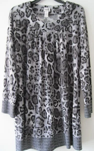 SHANA K LADIE'S WOMEN'S DRESS SIZE 2XL GRAY AND BLACK LEOPARD PRINT MACHINE WASH - Picture 1 of 7