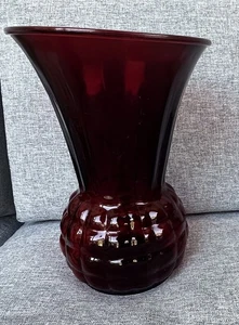 Vintage Vase Red Ruby Pineapple Flared Glass 9" Tall  - Picture 1 of 7