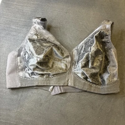 Sujetador inalámbrico Playtex 46C para mujer 18 horas máximo confort para el hombro negro 4693 Foto 1 de 4