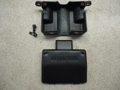 85-16 HONDA REBEL CMX 250 CONNECTOR CASE FRONT JUNCTION BOX 2001 CMX250 - Image 1 of 4