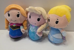 HALLMARK ITTY BITTYS DISNEY CINDERELLA & FROZEN ELSA & ANNA BEANBAG PLUSH - Picture 1 of 1