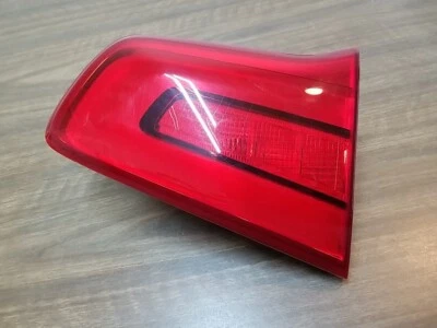 Оригинальный внутренний задний фонарь со стороны водителя для Kia Sportage LH 2014-2015 годов выпуска. 92405-3 Вт - Изображение 1 из 4