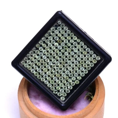 VVS 50 Stück Natürlich Peridot 2.5mm Rund Schliff Kalibriert Lose Edelsteine - Bild 1 von 4