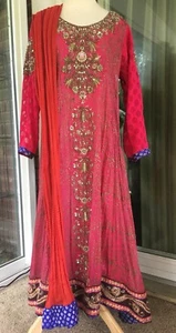 NWOT Party Wear Extra Large Bust 23 - Picture 1 of 12