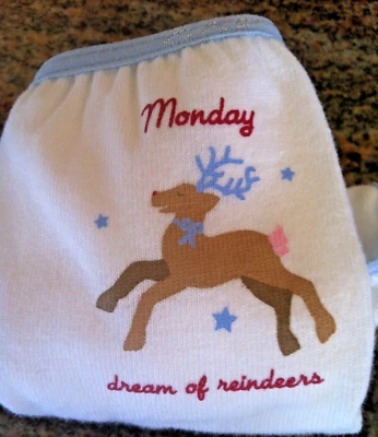 GAP KIDS Girls Bikini Briefs Holiday 7 Days 7-Pack Girls M NEW - Image 1 of 4