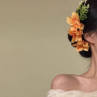 Women Boho Floral Flower Hair Comb Clip Hairpin Wedding Party Hair Accessories @ - Image 1 of 4