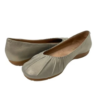 Abeo 8.5 NARROW Taylin Neutral Gold Shimmer Metallic Leather Comfort Flats - Picture 1 of 9
