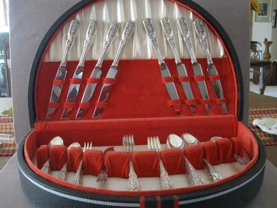 CUBIERTOS ESTERLINA VINTAGE AÑOS 50 MILBURN ROSE WESTMORLAND 46 piezas con CAJA Foto 1 de 4