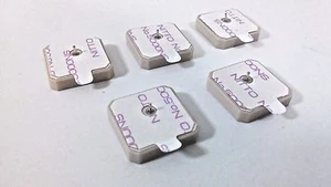 5 Keramik GPS Antenne 1575R-A Passiv Antenne Patch 1575MHZ 20mm/20mm/4mm Neu - Bild 1 von 5