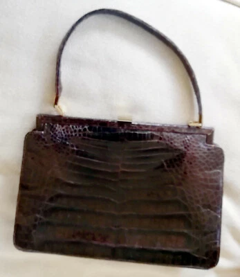 Sac à main VINTAGE 1977, en crocodile véritable d'Argentine (yacaré)-Comme neuf! - Photo 1/4