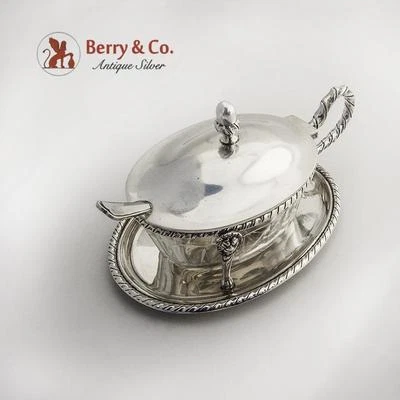 Крышка на петлях для сервировочного блюда Continental под поднос 800 с серебряным ободком Gadrooned 1910-е - Изображение 1 из 4