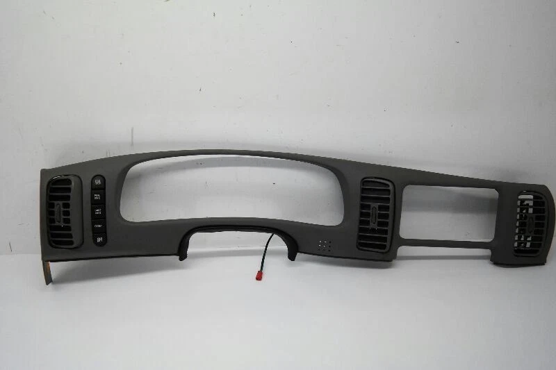 1997-05 Buick Park Avenue Speedometer Instrument Cluster w Vent Panel  - Image 1 of 4