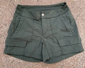 Athleta Women's Size 2 Trekkie Cargo Short Army Green 596369 Ripstop - Picture 1 of 8