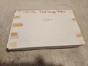 Life Like HO Scale Coal Dump Station mit Auto in OVP McKeesport Coal Co. - Bild 1 von 8