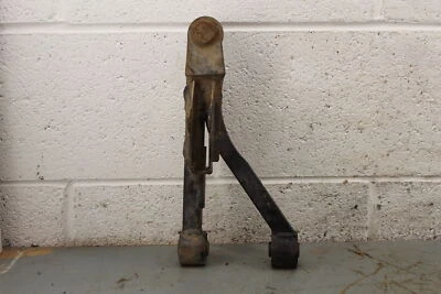 2000 Arctic Cat 500 4x4 Automatic FRONT LOWER LEFT CONTROL A ARM C321 Foto 1 de 4