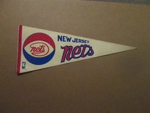 NBA New Jersey Nets Vintage Defunct Circa 1977 Team Logo Basketball Pennant - Picture 1 of 1