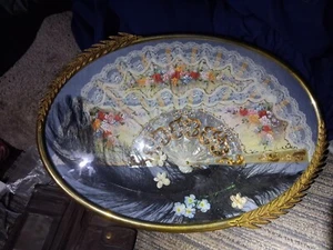 Hand painted antique folding fan (1850-1940) in bubble glass and metal frame - Picture 1 of 1