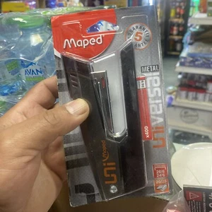 MAPED UNIVERSAL HALF STRIP STAPLER + 400 STAPLES - Picture 1 of 1