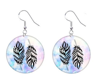 BOHO Plumas Botón Pendientes Joyería 1" Cuelga HECHO EN EE. UU. - NUEVO Foto 1 de 4