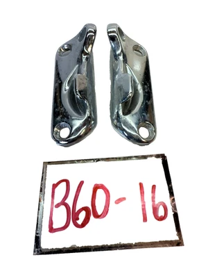 Оригинальная накладка на верхнюю защелку для кабриолета Chevy Impala 1958 - 1960 годов выпуска 59 B60-16 - Изображение 1 из 4