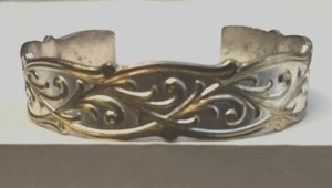 Montana Silversmiths gold woven vines over silver cuff bracelet E.U.C. - Picture 1 of 2