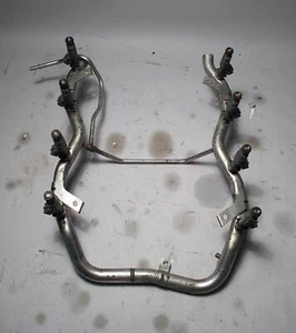 BMW E39 5-Series 540i V8 4.4L Fuel Rail and Injectors 1999-2003 USED OEM - Picture 1 of 3