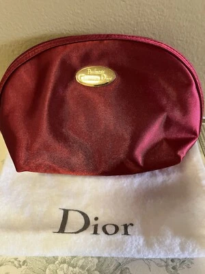 BOLSO MAQUILLAJE CHRISTIAN DIOR PERFUME ROJO SATINADO Foto 1 de 4