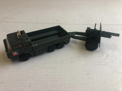 Matchbox Battle Kings Artillery Tank K116 with Britains Army Field Gun Tank in - Image 1 of 4