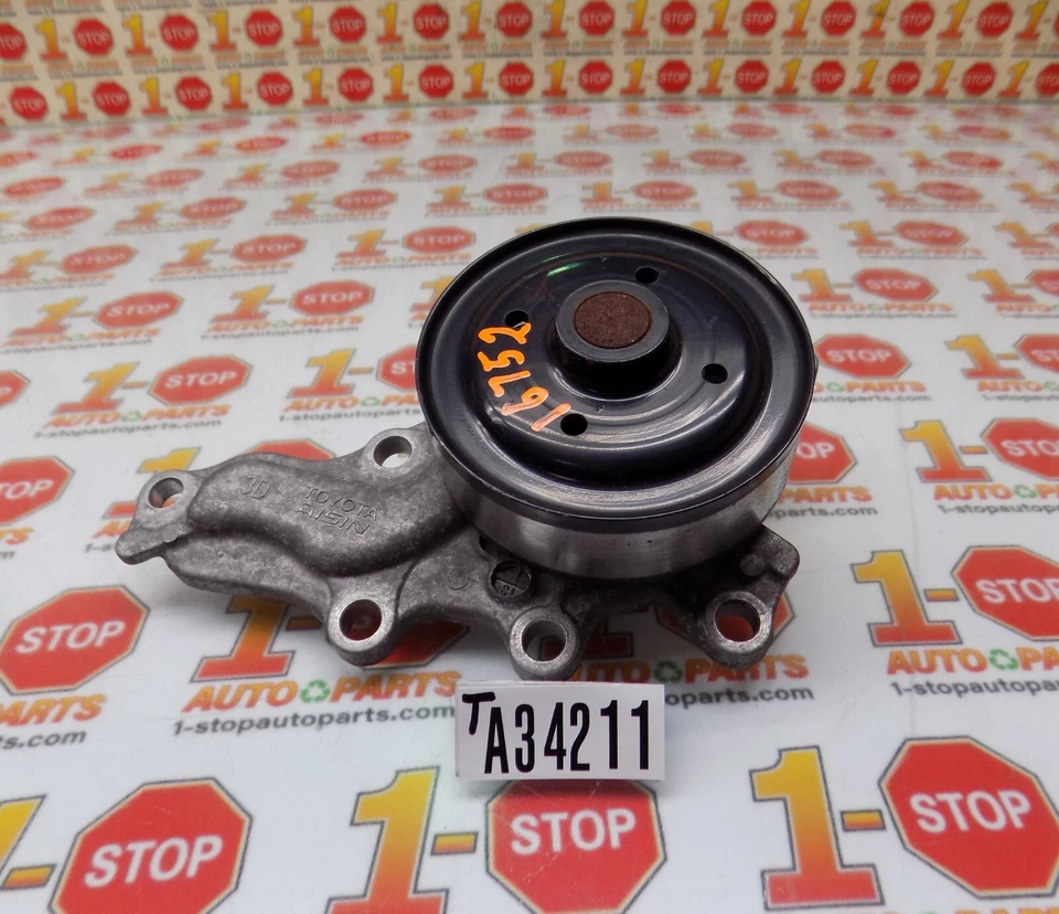 Toyota RAV4 2009-2018 motor refrigerante bomba de agua 16100-39515 OEM Foto 1 de 4