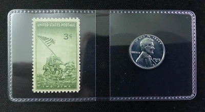 Memorabilia de la Segunda Guerra Mundial - Sello Iwo Jima 1945 y centavo de acero 1943 en funda protectora Foto 1 de 2