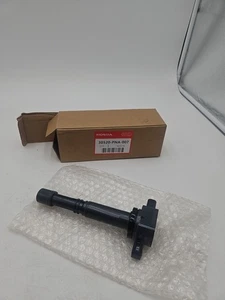 GENUINE DENSO Ignition Coil For 2002-2011 Honda 2.0L I4 2.4L I4, 30520-PNA-007 - Picture 1 of 7
